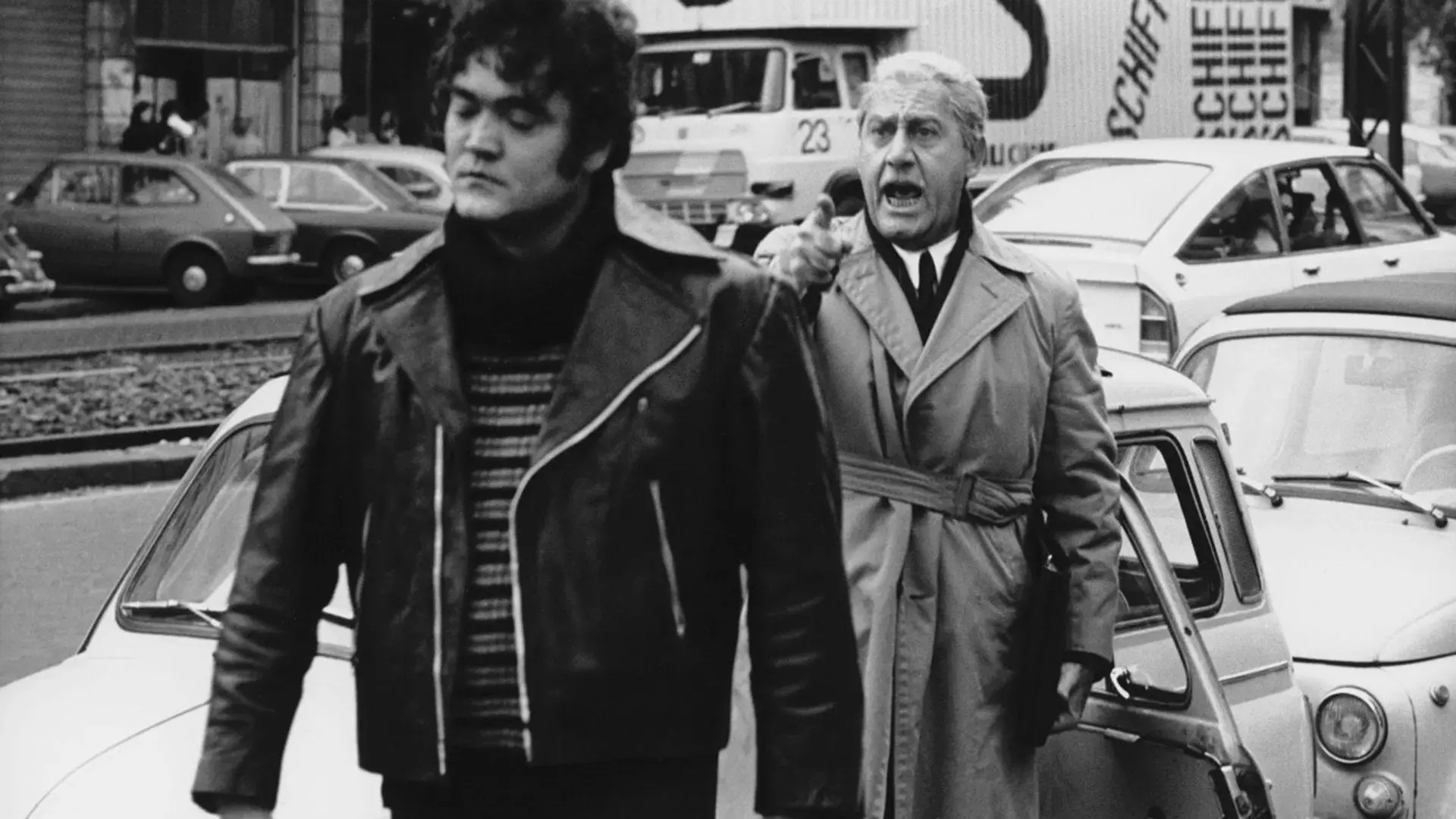 Um Burguês Muito Pequeno