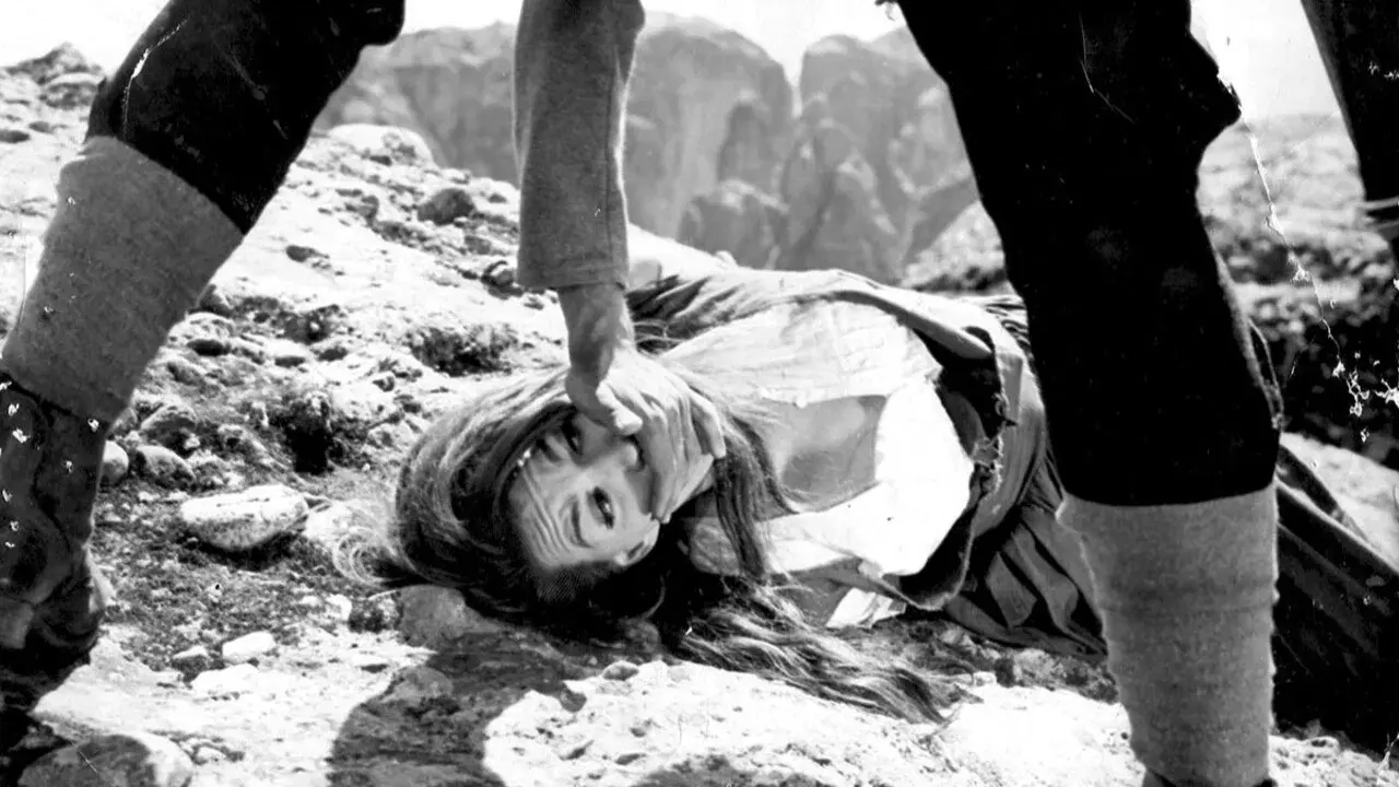 Το Χώμα Βάφτηκε Κόκκινο