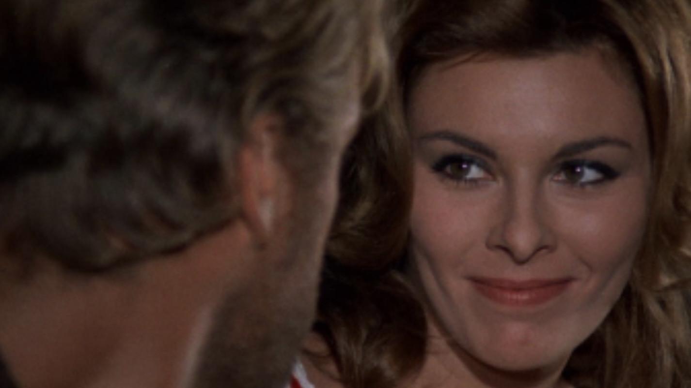 10.000 Dólares para Django